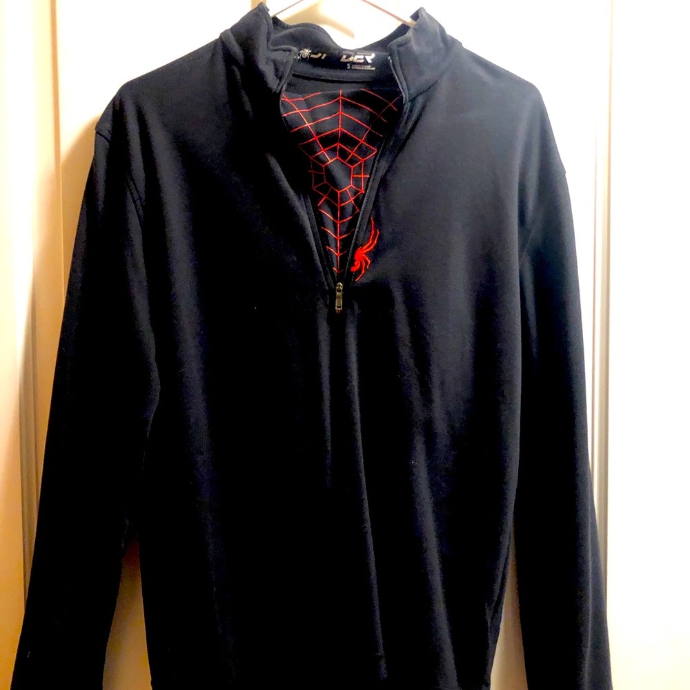 Women’s 1/4 zip shirt